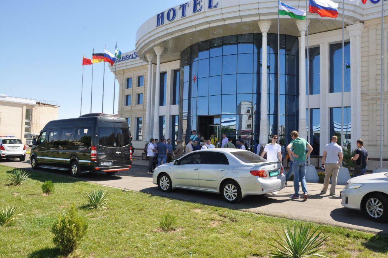 Hotel Uzbekistan ウルゲンチ エクステリア 写真