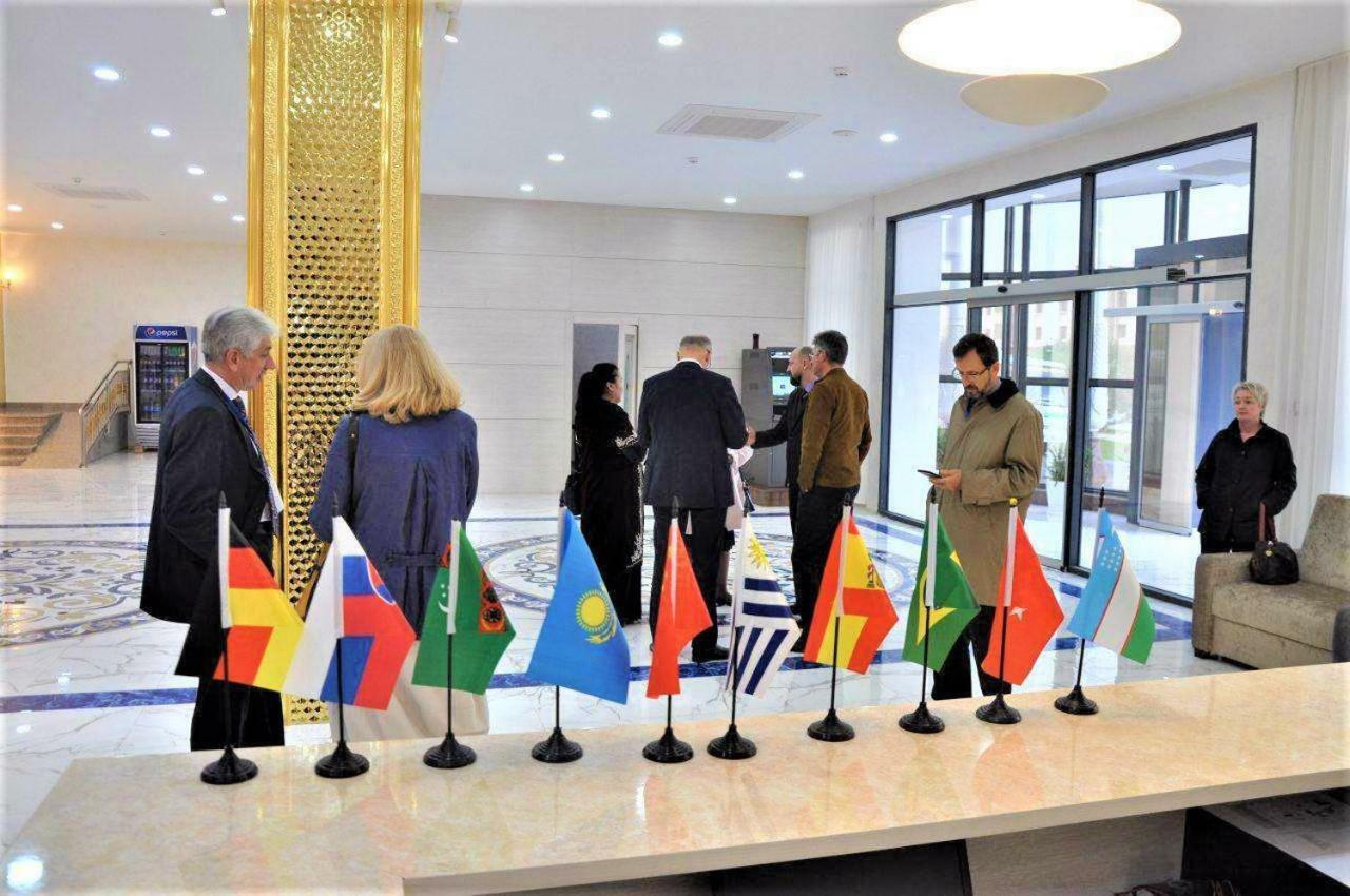 Hotel Uzbekistan ウルゲンチ エクステリア 写真