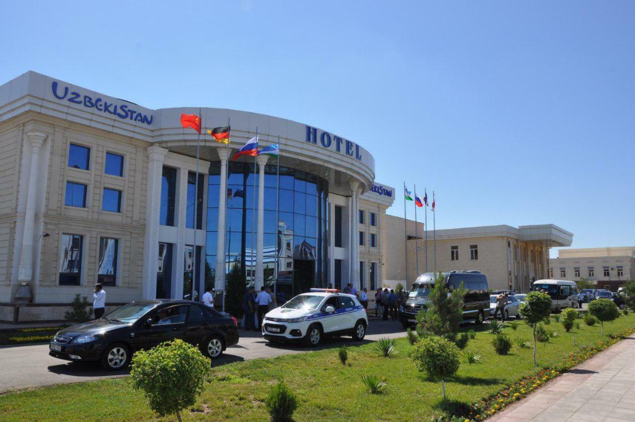 Hotel Uzbekistan ウルゲンチ エクステリア 写真